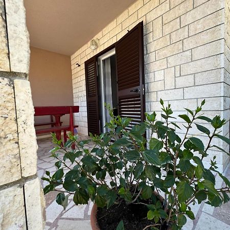 Villa Nada Marina Εξωτερικό φωτογραφία